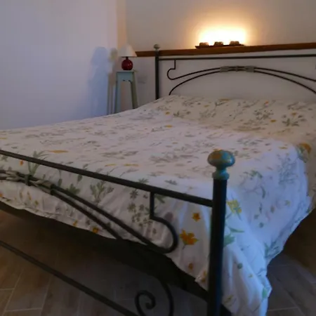 Umbria In Valigia&vecchia Cassetta * Perúgia